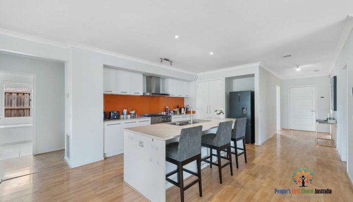 5-Lake-Park-Ct-Werribee-1603-scaled